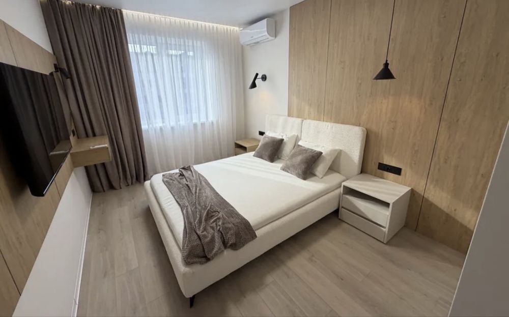 Продаж сучасноі 1 к квартири в р- ні Виставка