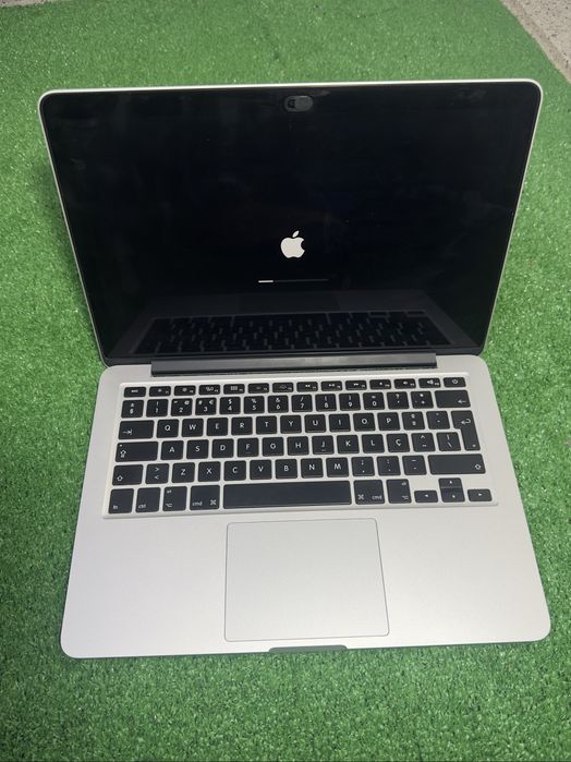 MacBook Pro 13 Polegadas 2015 - Como Novo