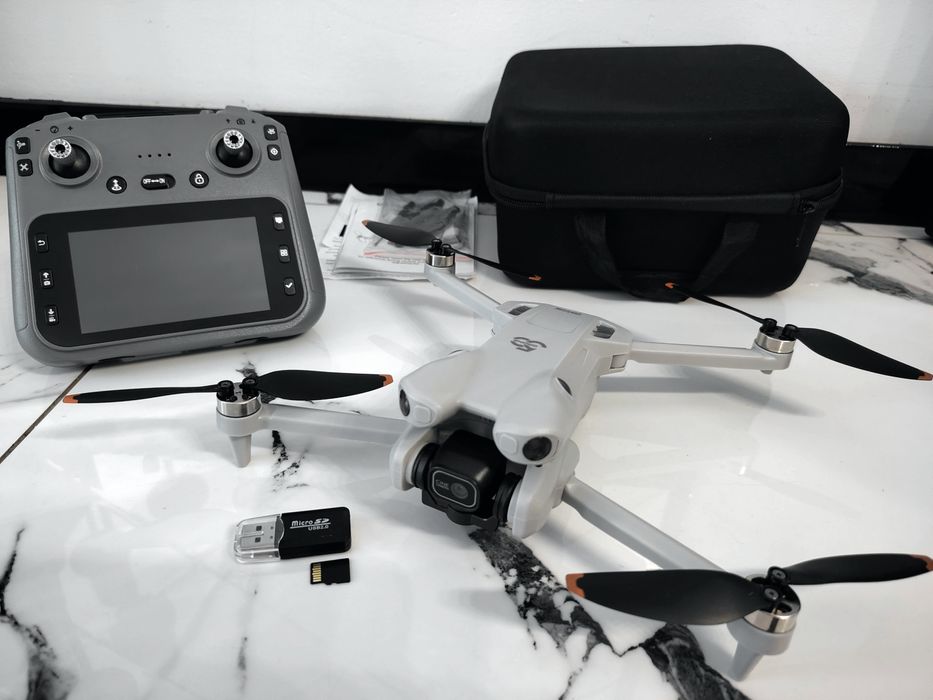 Dron Blackbird AirNode | wyświetlacz 7", karta pamięci, pendrive, dji