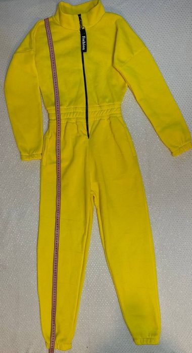 Комбінезон весняний жіночий