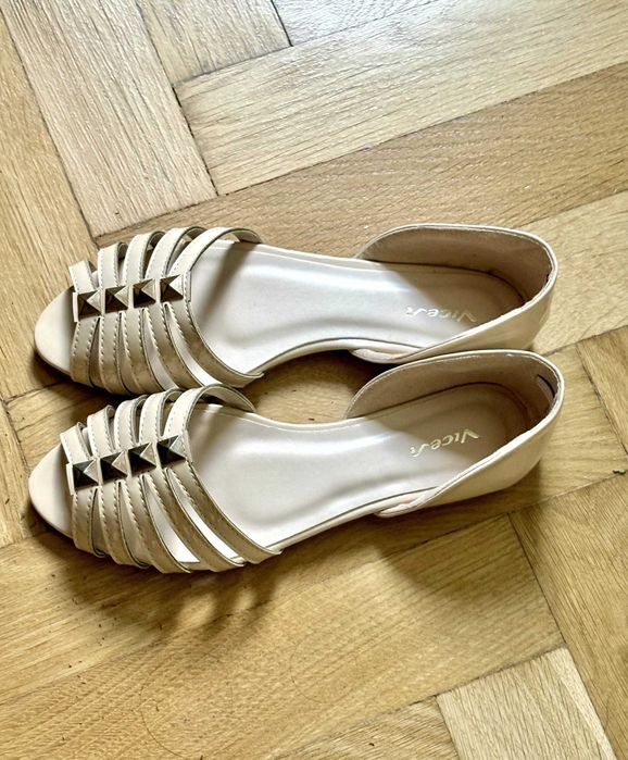 Baleriny Sandały lakierki  VICES 38 j.NOWE
