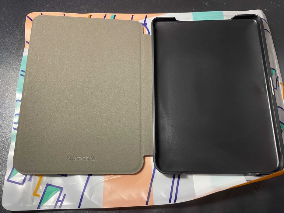 Capa para e-reader Tolino Shine 364751068585601123