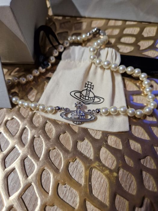 Perły Vivienne Westwood