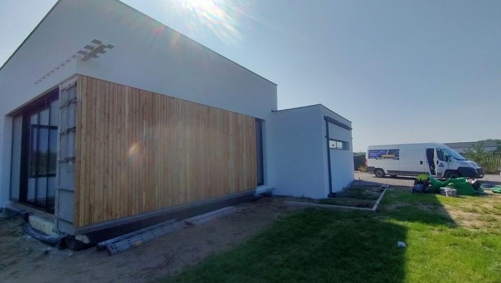 Elewacje docieplenia tynki podbitka