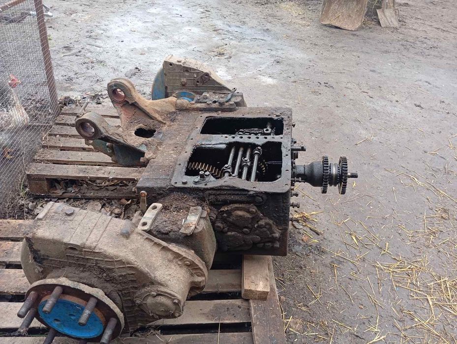 Продам задній мост