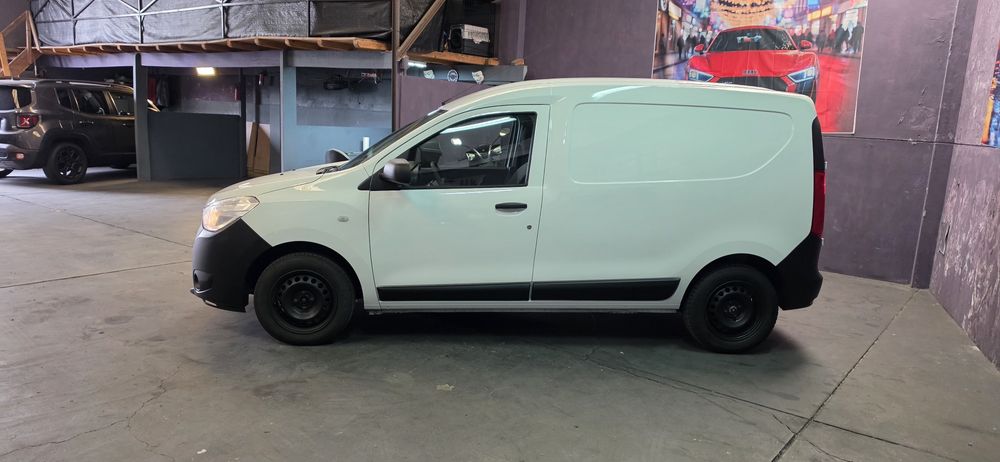 Dacia Dokker 1.5 DCI + GPS + Ar Condicionado + 90 Cavalos