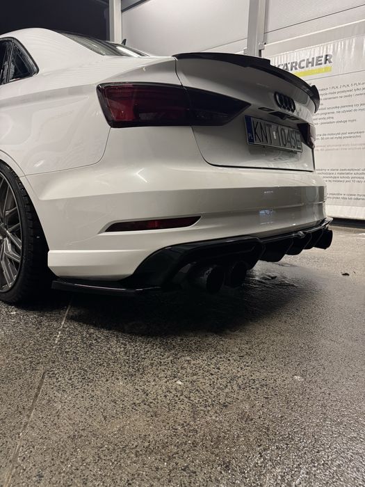 Audi A3 8V sedan model 2017r
