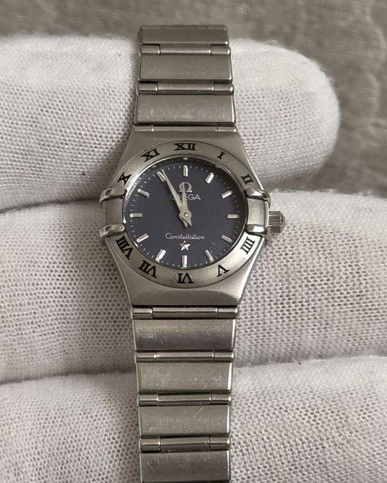Женские швейцарские часы Omega Constellation