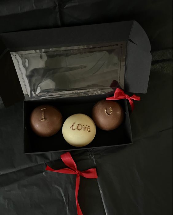 Подарункові бокси