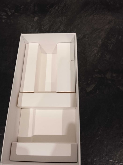 Pudełko na telefon REDMI 9A