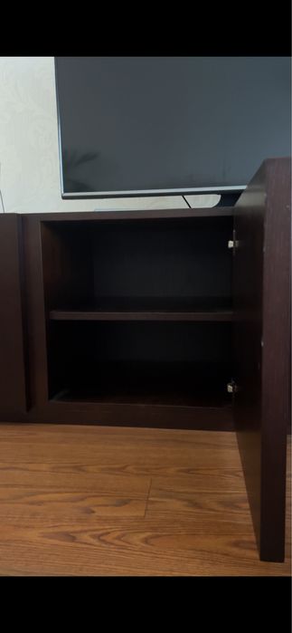 Móvel de sala castanho