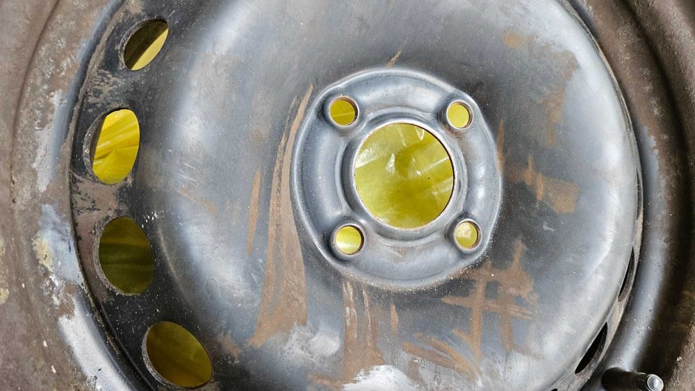 Koła Bridgestone 185/65 R15