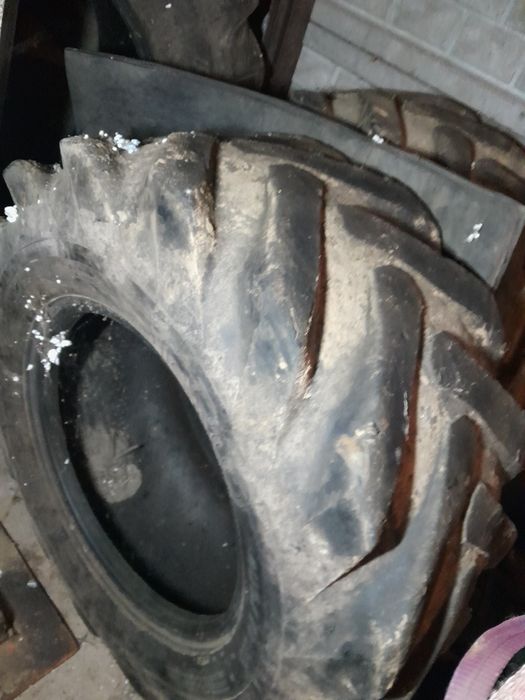 Opona budowlana 405/70/20