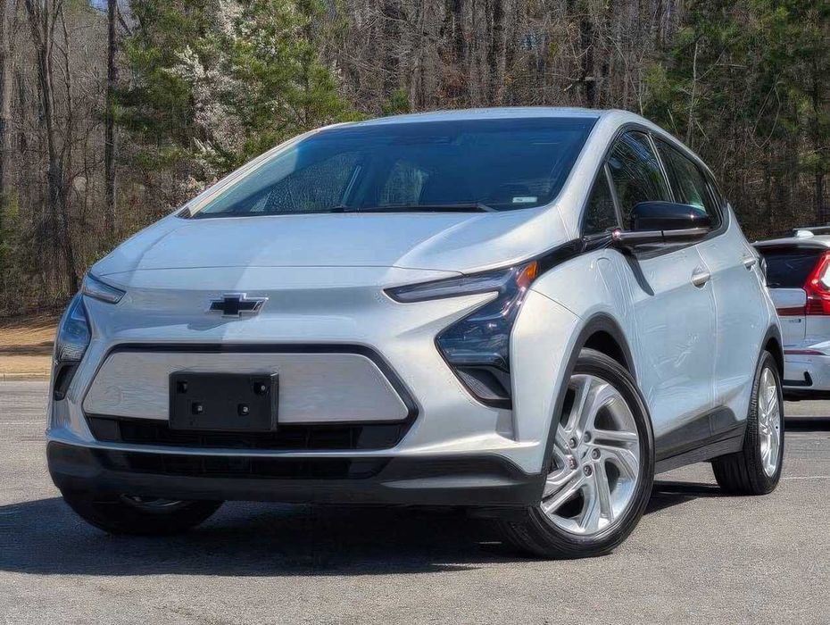 Chevrolet Bolt EV 2LT      2023