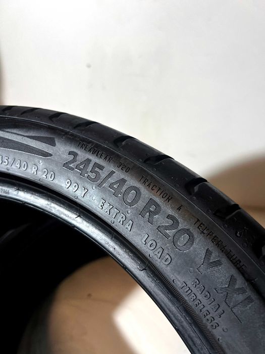 Pneus Continental Eco Contact 6Q - 245/40/20 - Como NOVOS