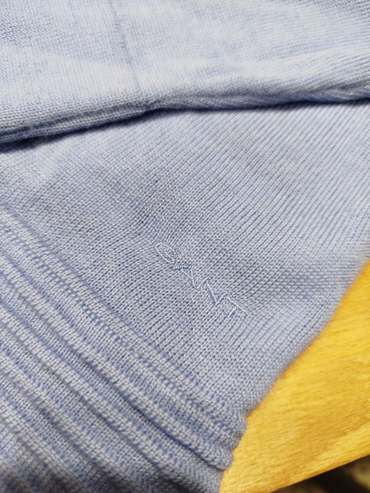 Sweter damski golf niebiesko lawendowy guziki Gant L