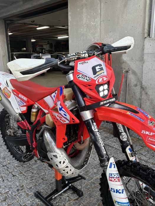 Vendo beta 300 matriculada