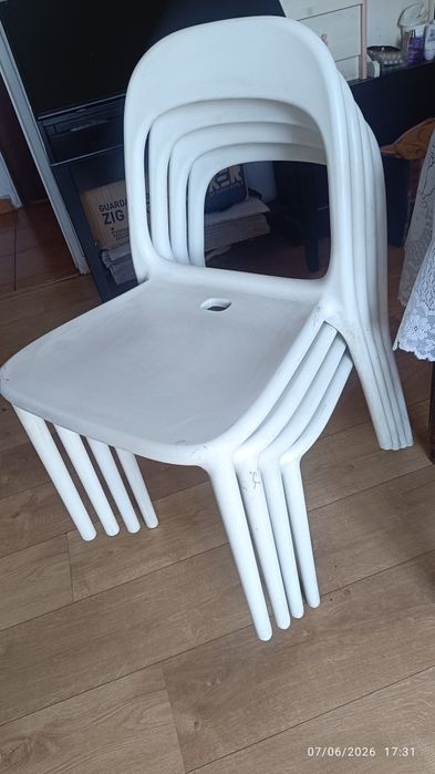 Cadeiras estofadas