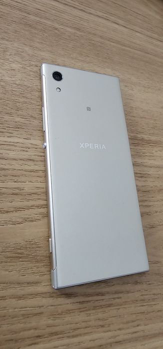 Xperia Xa1 como novo