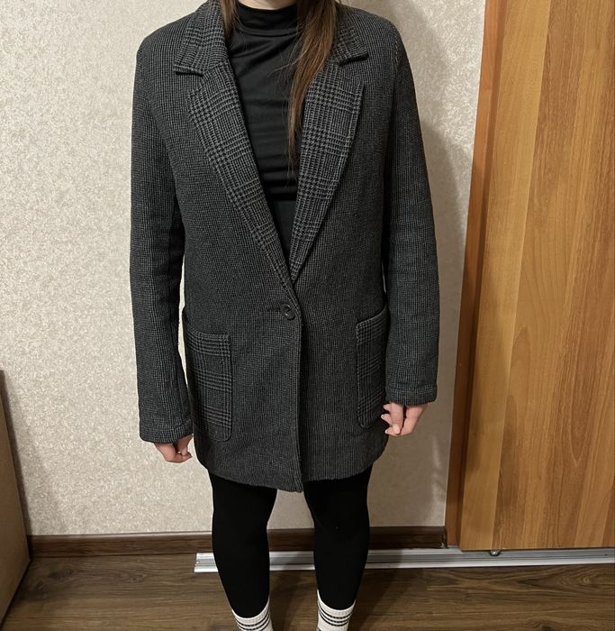 Зимова куртка чорна