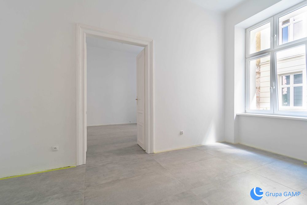 Lokal usługowy/ biurowy 40,3m2 *Starowiślna* oficyna