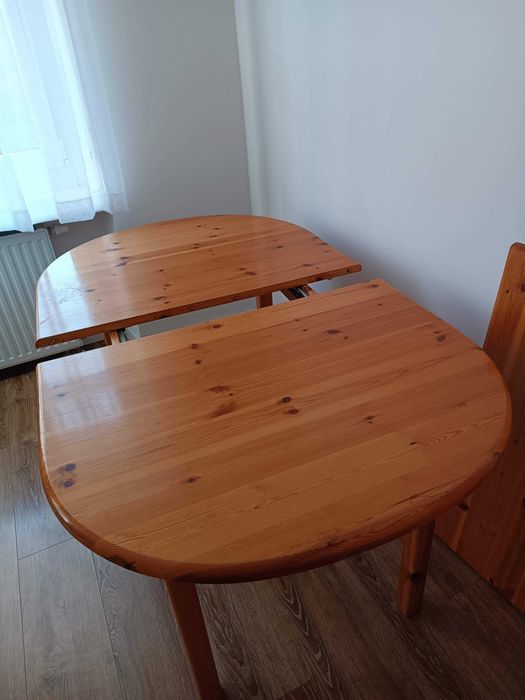 Stół drewniany rozkladany
