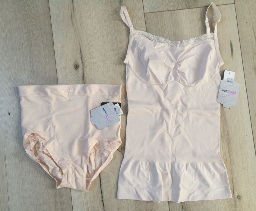 Nowy komplet bielizny modelującej L: top + majtki