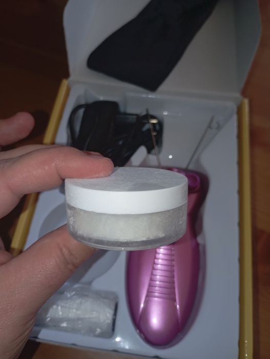 Depilator elektryczny do twarzy