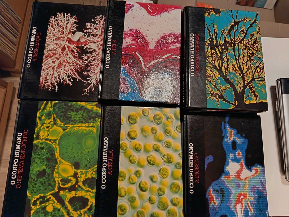 livros atlas universal e enciclopédia de saude