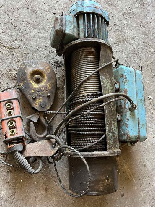 Продам тельфер болгария