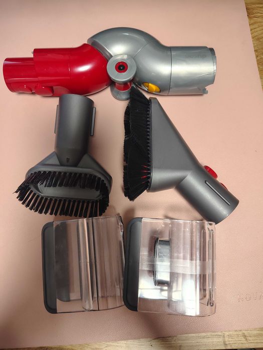 Dyson części: do sprzątania samochodu, low reach,uchwyt na rurę