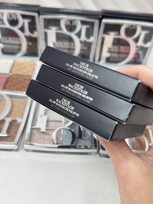 Палєтка хайлайтерів Dior нова версія 001 002 004