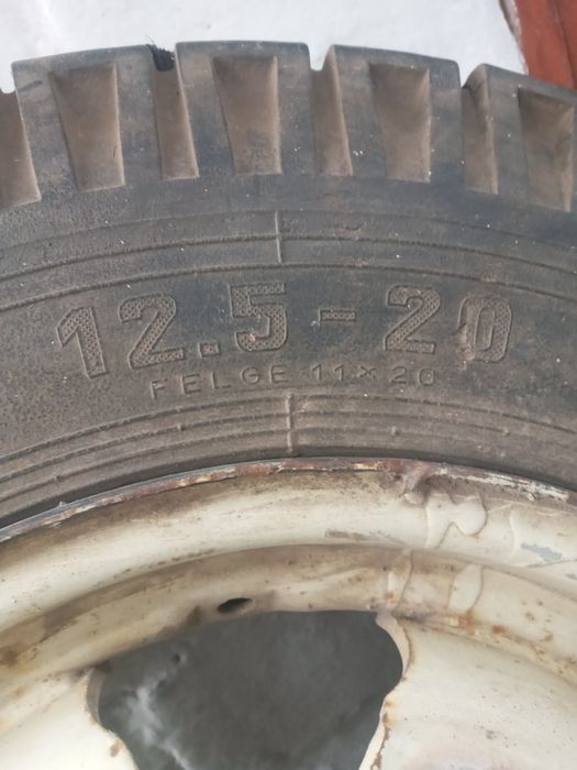 Продам колоса з дисками