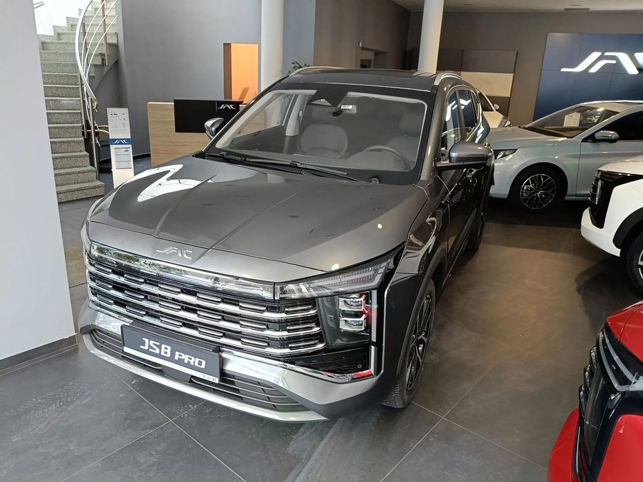 JAC Js8
