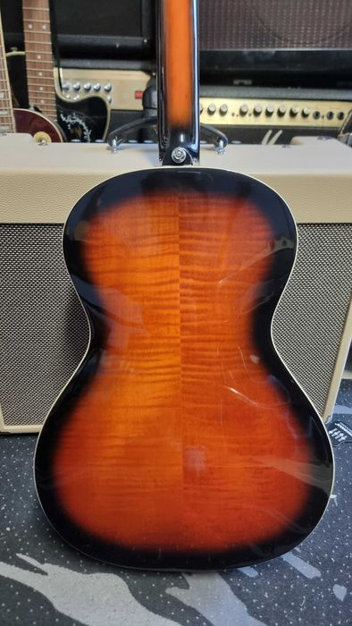 Guitarra Framus 5/51 Studio Archtop – Excelente Estado – Setup Feito