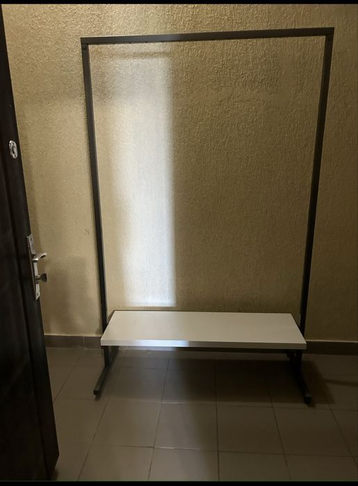 Срочно продам бу оборудование для гардеробной