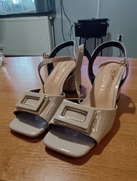 S.Barki MR38-202 sandały słupek skóra nude beżowe 38.
