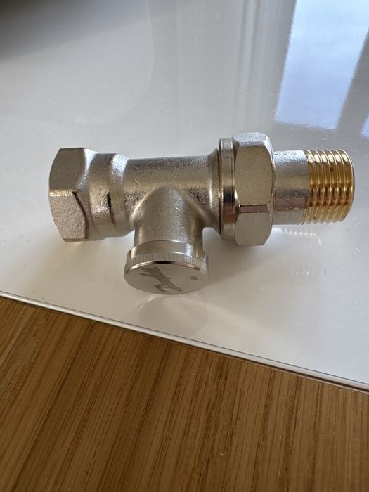 Zawor dolny grzejnikowy prosty