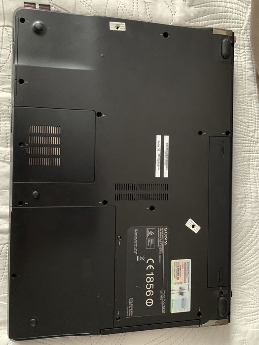 Laptopy 3 szt. na czesci lub naprawy