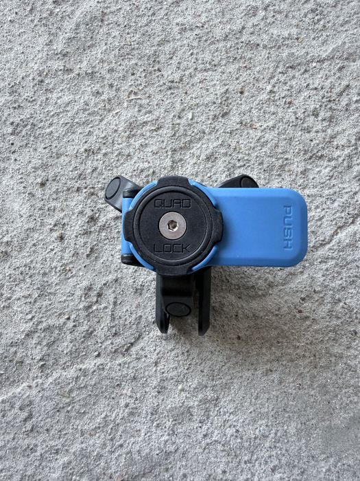 Quadlock uchwyt na motocykl  komplet