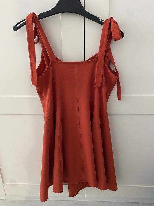 Dziewczęca sukienka