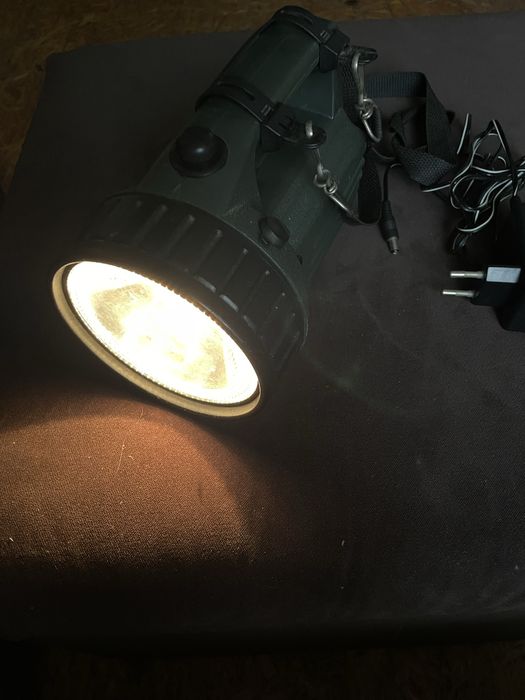 Фонарь на акамуляторе