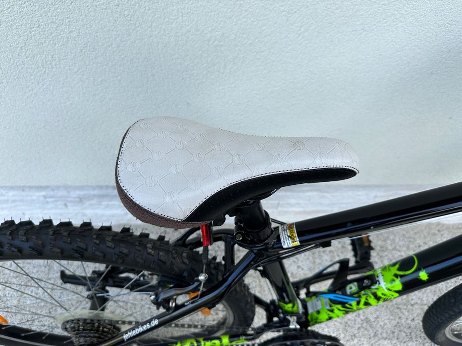 Rower GIANT - Mtb, koła 26, aluminiowy, amortyzacja, Shimano