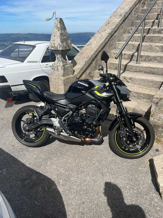 Kawasaki Z650 -Como Nova