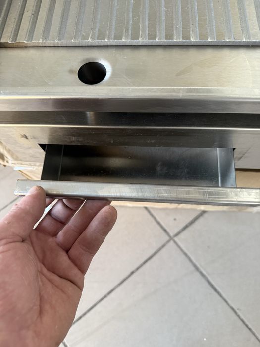 Гриль Жарочна Поверхня Комбінована 800х530 мм.Нова !!!