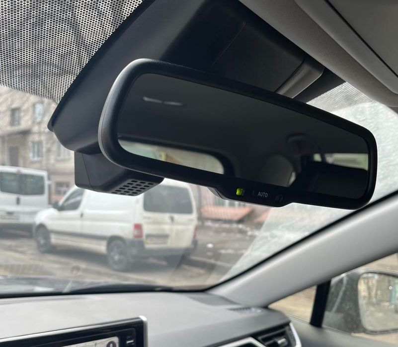 Відеореєстратор для Toyota RAV4 Venza 2019-2025