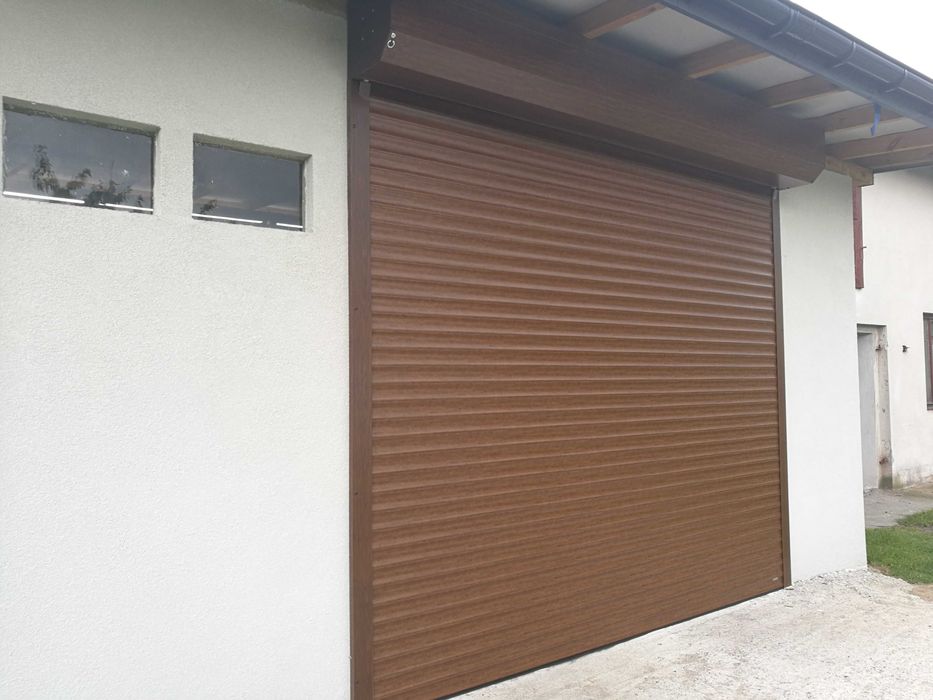 Brama Pa77 GARAŻOWA - Aluprof