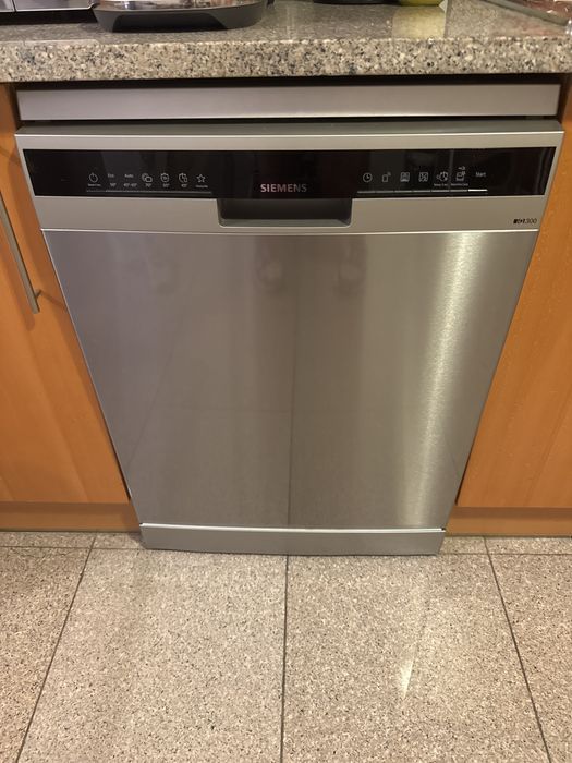 Máquina Lavar Loiça Siemens IQ300 SN23HI02KE