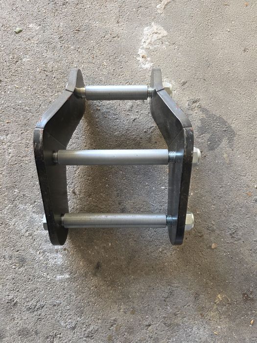 Brinco Nissan Patrol 260 +5cm  frente