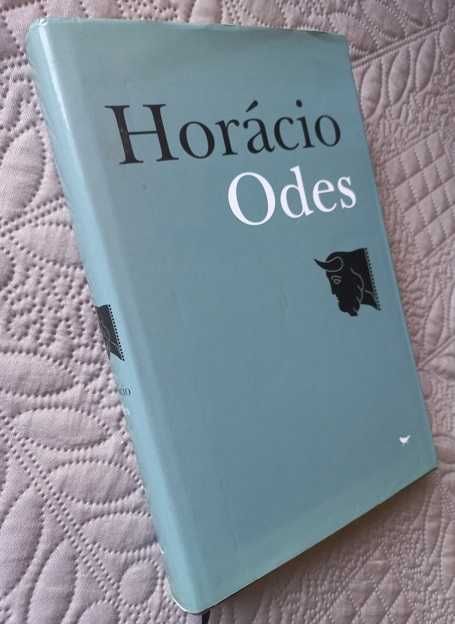 Odes - Horácio (Capa dura)